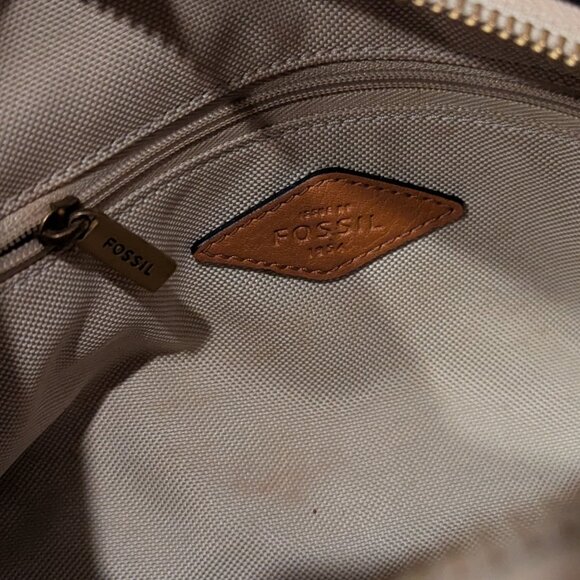 Fossil Chelsea Colorblock Leather Crossbody Bag White Tan ZipTop Everyday Casual - Picture 10 of 11